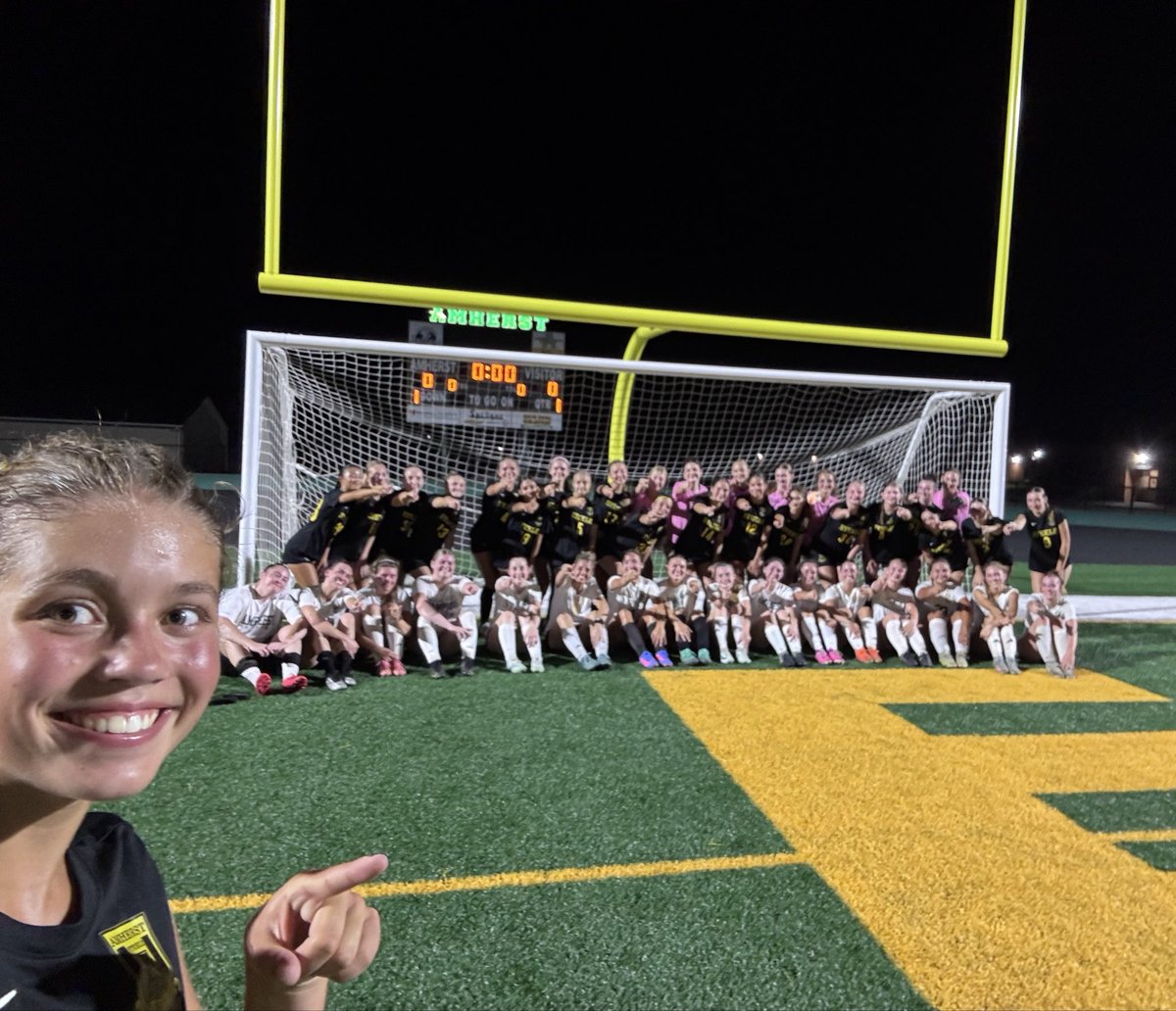 CometCoachGonzo's tweet photo. The most fun scrimmage of the season is always the Alumni Game!  Welcome back Lady Comets!!! https://t.co/PvBfVAorvg