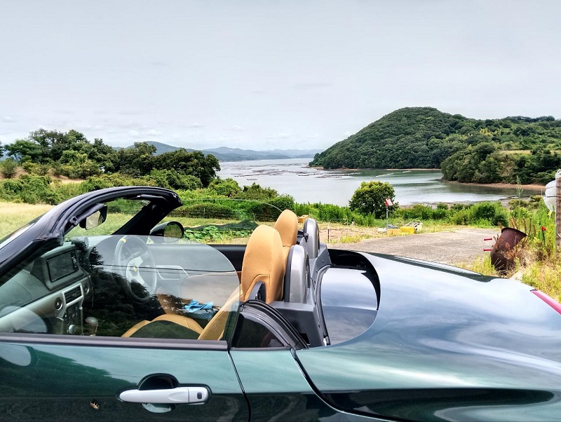 JAZZ_YA's tweet photo. 天気 曇り　気温 30℃
オープンにできるギリギリかも
せっかく開けられるんだから
できるだけ開けて乗りたい（貧乏性
車で30分も走るとこんなのどかな景色が
ひまわりも咲いていました
#コペン https://t.co/m7W2DPcB9a
