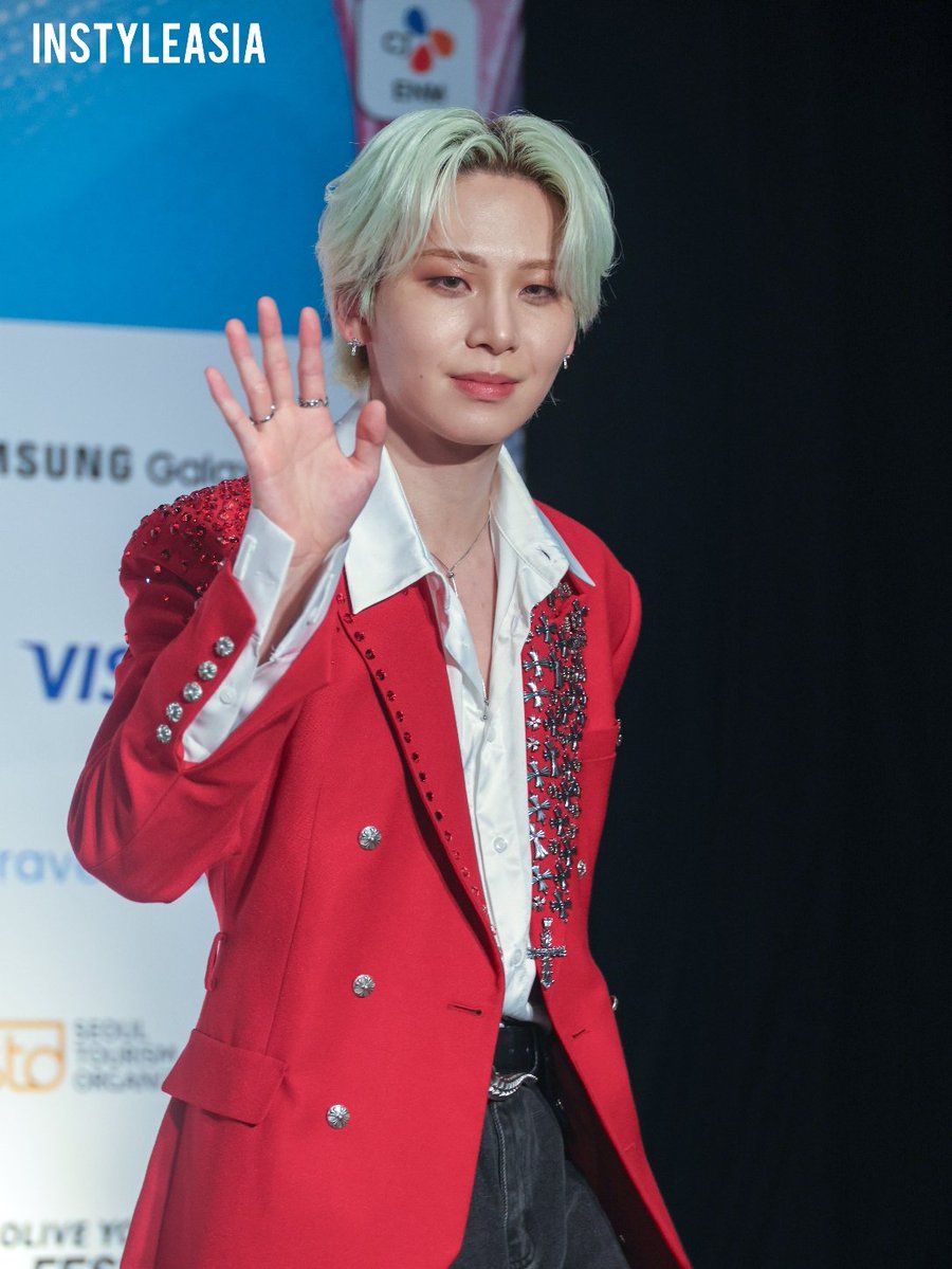 instyleasia's tweet photo. Recap the #KCONJAPAN 2026 Before the global #Hallyu wave officially lands at KCON LA, we are looking back at our absolute best story of the year from #KCONJAPAN2026, and it belongs entirely to #JO1! https://t.co/Ly8IP44wS7