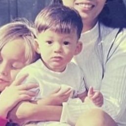caskeyscat's tweet photo. I can’t believe he was sooooo SMOLLLLLLL back then. Just as tiny as a bean. And now HE’S A TITAN! 😭
Mama, what did you feed him again?

#Growing29WithGawin 
#GawinCaskey https://t.co/QtK9d4jz5n