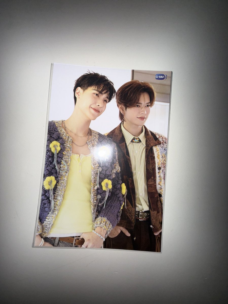 dayindamood's tweet photo. wts, ขาย แรนด้อมการ์ด

♡ transparent photo set 400.-
♡ random แกะเช็คซี ซองละ 120.-

* รับหมดส่งฟรี แถม โปสจูมาร์ค

ค่าส่งเหมา 40
สนใจ dm ได้เล��ค่า 💌
#JuniorMarkConcert https://t.co/gqFOnCoBdi