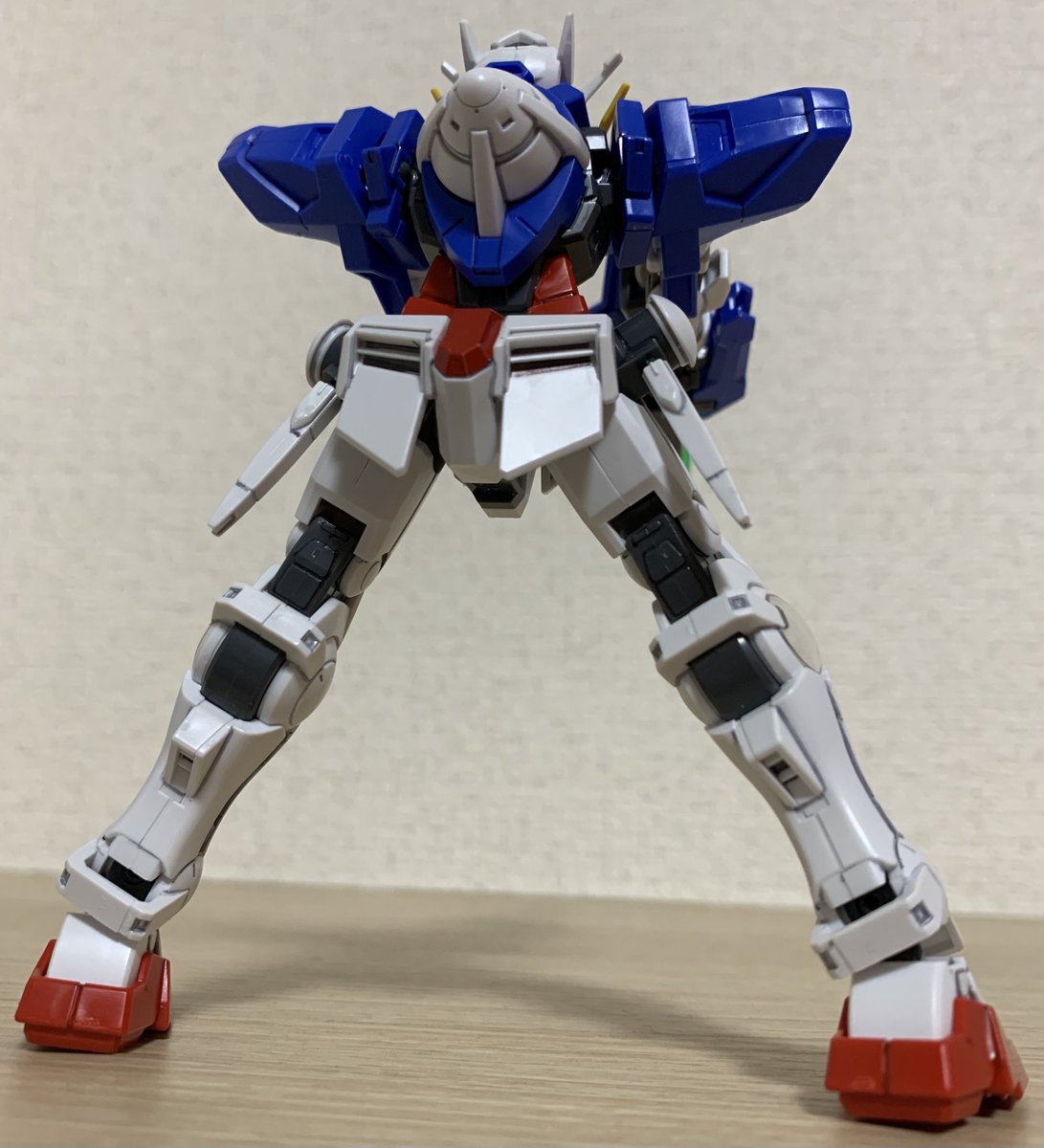MatchanTarutaru's tweet photo. 正式に修理し直した改良型

新型に乗り換えても、最後に初期機体に戻るってまぁまぁエモいと思う

ガンダムでそう言う演出したのは初めて？

#ガンプラ
#HG
#機動戦士ガンダム00
#ガンダムエクシアリペアⅡ https://t.co/UIHCZE8t4A
