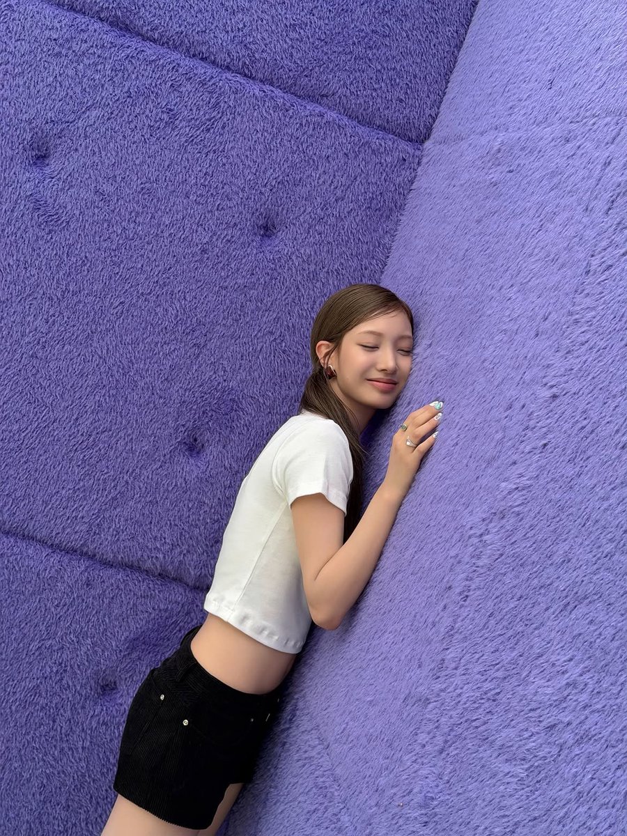 tuidepics's tweet photo. 260809 #SEOYEON's instagram update 

#TUIDE #튜이드 https://t.co/rJBoSMNAhO