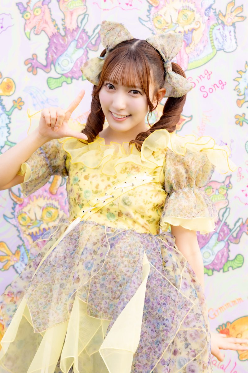SWEET_STEADY's tweet photo. 《✨🌹サマーエレガント衣装🌹✨》

💛・┈┈・🌹・┈┈・💛・┈┈・🌹

　　　山内咲奈(Sakina Yamauchi）
　　　　　@sakina_ss0229 

💛・┈┈・🌹・┈┈・💛・┈┈・🌹

Costume Supervision: Miki Aizawa
Costume Design: Kazuto Suzuki
KAWAII LAB. Producer：Misa Kimura

⟡.· ⎯⎯⎯⎯⎯⎯⎯⎯⎯⎯⎯ ⟡.·
▼8/23アリーナ単独ライブ💫
https://t.co/nq9q4Gwr0Y

▼「THE FIRST TAKE」みる💓
https://t.co/3NPtL0HVyC

＃SWEETSTEADY
＃すいすて
