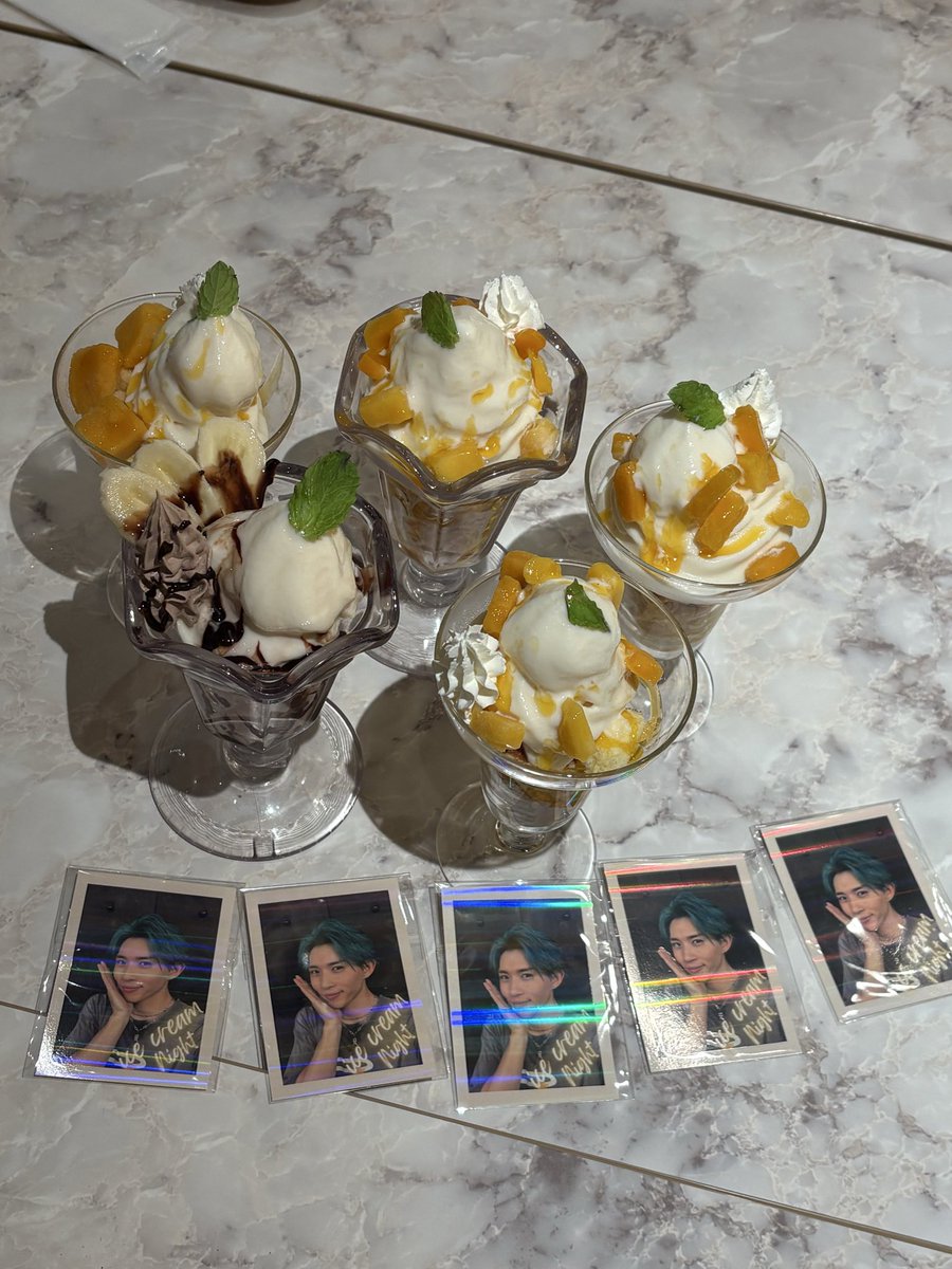 non_12921's tweet photo. もう おなかの中じゅう  ice cream 🍨

映え とか もうない😂😂😂
はよ📱しないと🍨溶けちゃう😂😂😂

#平野莉玖　#icecreamnight
#icecream   #アスナル金山 https://t.co/NNNrjeXeIy
