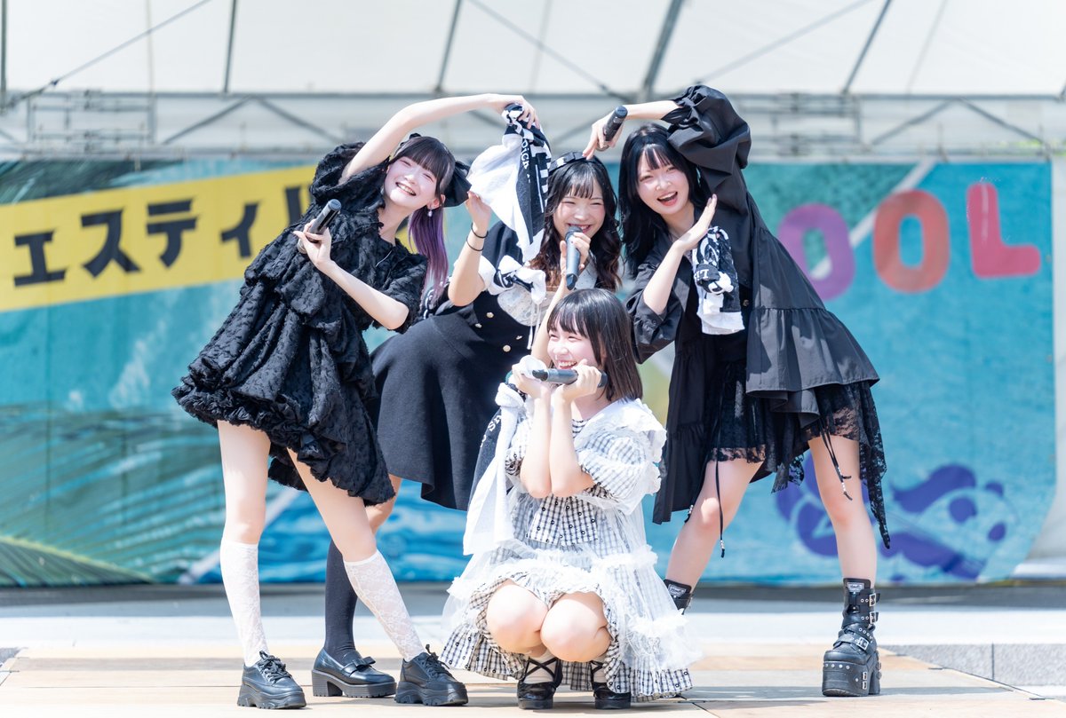 K__M__VV's tweet photo. #名古屋打ち水フェスティバル の
#ノーアフ さん

かえちゃん、あやめちゃんから仲が良いと聞いて、撮ってみました。

こういう私服っぽい衣装可愛い

  #カメコ https://t.co/4b7yi5rj8k