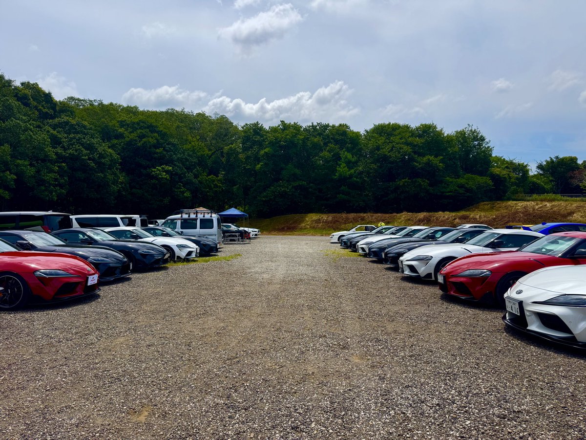 dai_101_'s tweet photo. 舞子サンデー（三木）🚗🚗🚗🚗✨
暑いぃぃーっ🥵🥵🥵 https://t.co/XM05IFNE0Q