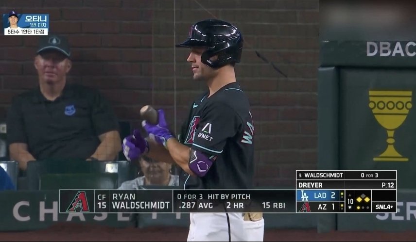 Fockfixing's tweet photo. @dbacks

For submission to the MLB office 
Report on match-fixing by the Arizona Vex

Bottom of the 9th, 1:1
Musashi’s walk-off with a runner on third

After a .300 hitter gets on base on a groundout, an infield flyout, and a groundout

After the exchange of offense and defense

10th inning 1-1 Dodgers offense 

Fly out, fly out. With two outs and runners on second base, the Dodgers break their seven-game losing streak, and for the sake of creating a hero for Ohtani, it’s all scripted 

After a wild pitch by the pitcher, a runner advances to first and third base; Ohtani also generates a very weak ground ball that could have caught the kindergarten baseball team 
 Arizona Diamondbacks 
Deliberately allowed a mistake, gave up a run, and then let them take a 2-1 comeback

10th Inning Extra-Game Game, Match-Forged Team, Arizona Diamondbacks Offense

 With one out, runners on first and third

Breaking the Dodgers’ seven-game losing streak, making Ohtani a hero, just as scripted: after Goldschmidt’s double play, the game ends abruptly, and the Dodgers win 

Requests for the expulsion of the team and the death of the player, who defiled Major League Baseball with clean MLB and dirty match-fixing.