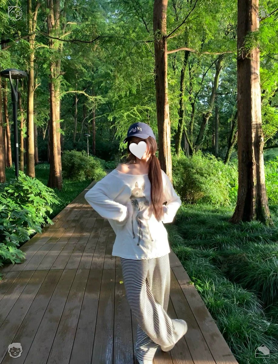 Fuckuup69's tweet photo. Each delicate floral scent drifting through the meadow is nature's soft murmur, gently easing anxious minds, soothing unsettled spirits, and drawing us into a serene, picturesque embrace of the wild. 👿 Bird exhibition—bird, captured on camera. https://t.co/aIWm6ZrIBX