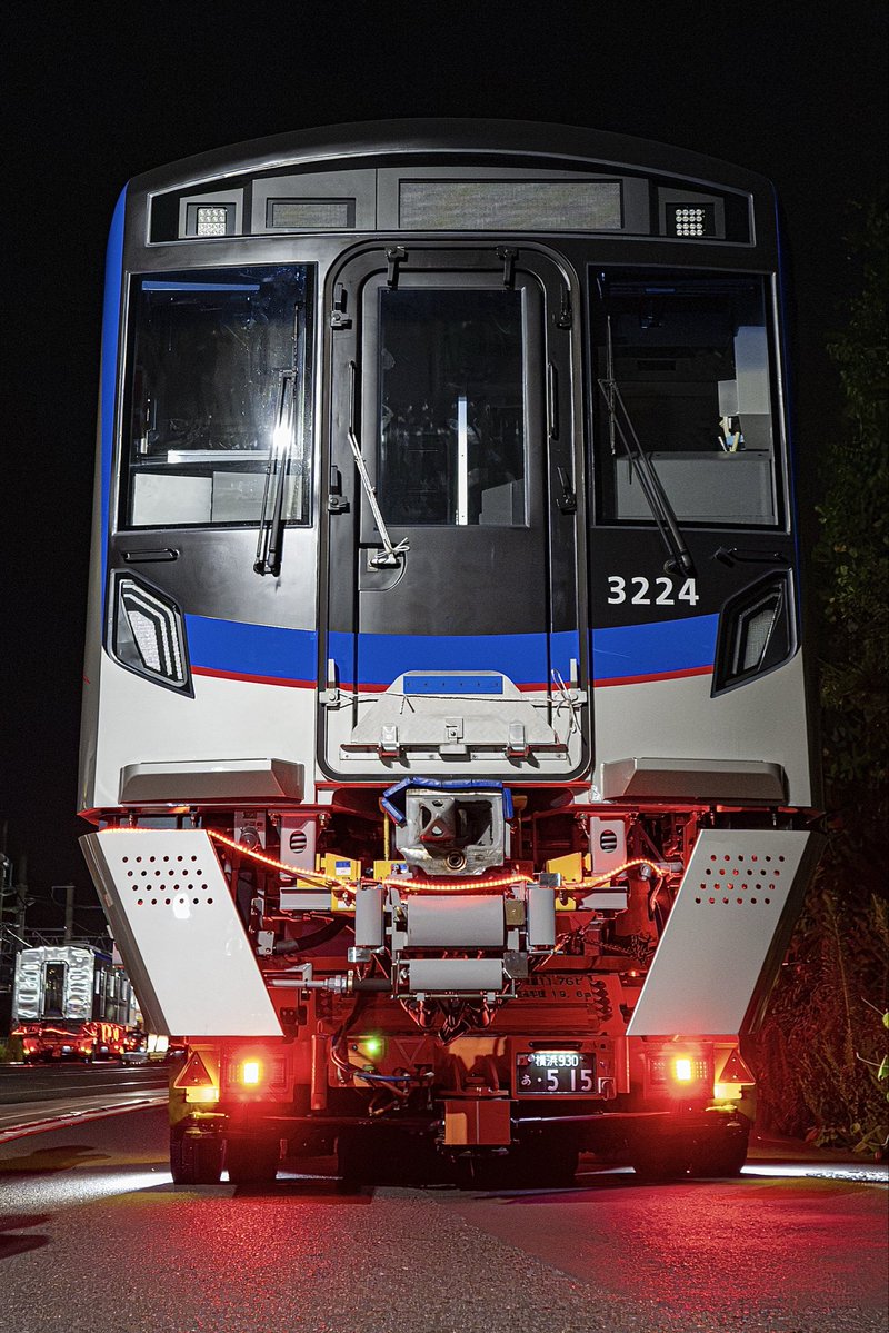 1kawa_train's tweet photo. 2026/8/4(火)
京成3200形3224号車宗吾搬入陸送 https://t.co/8qGfP2bu5y