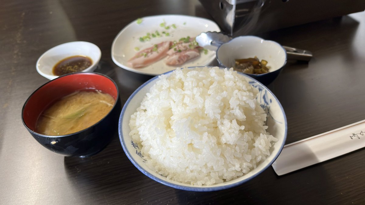 stream_ffre's tweet photo. ここの豚トロが美味しいんですわ https://t.co/rzX70or2Bs