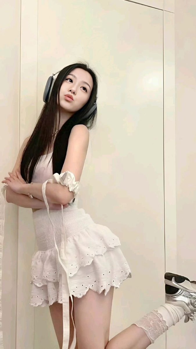 sunplumes's tweet photo. emang ga ngincer sexynya sih😭 https://t.co/GxgBtysVNQ