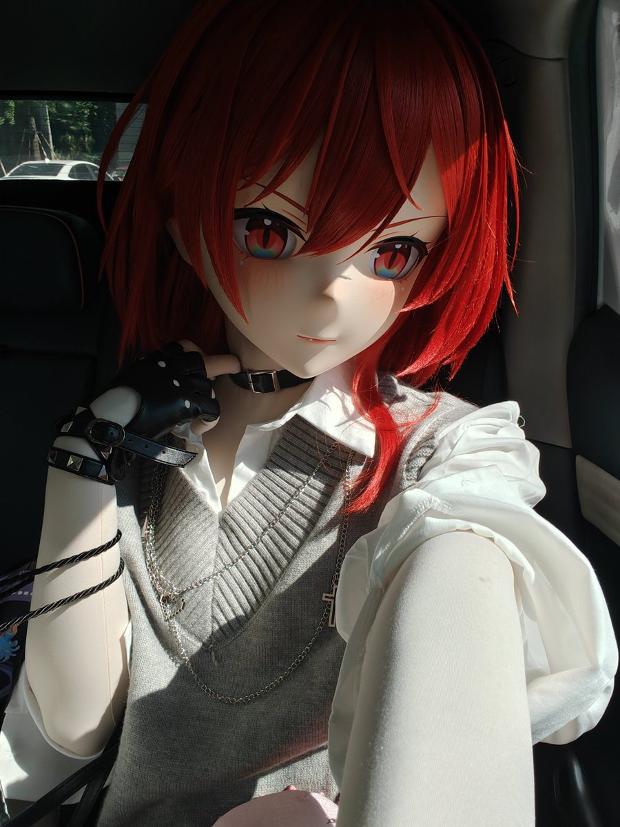 solar_suona's tweet photo. #kigurumi 
#五维介质 
#赤羽 
#synthv 
#medium5
出租车上的光好爽… https://t.co/v8JMPippJh