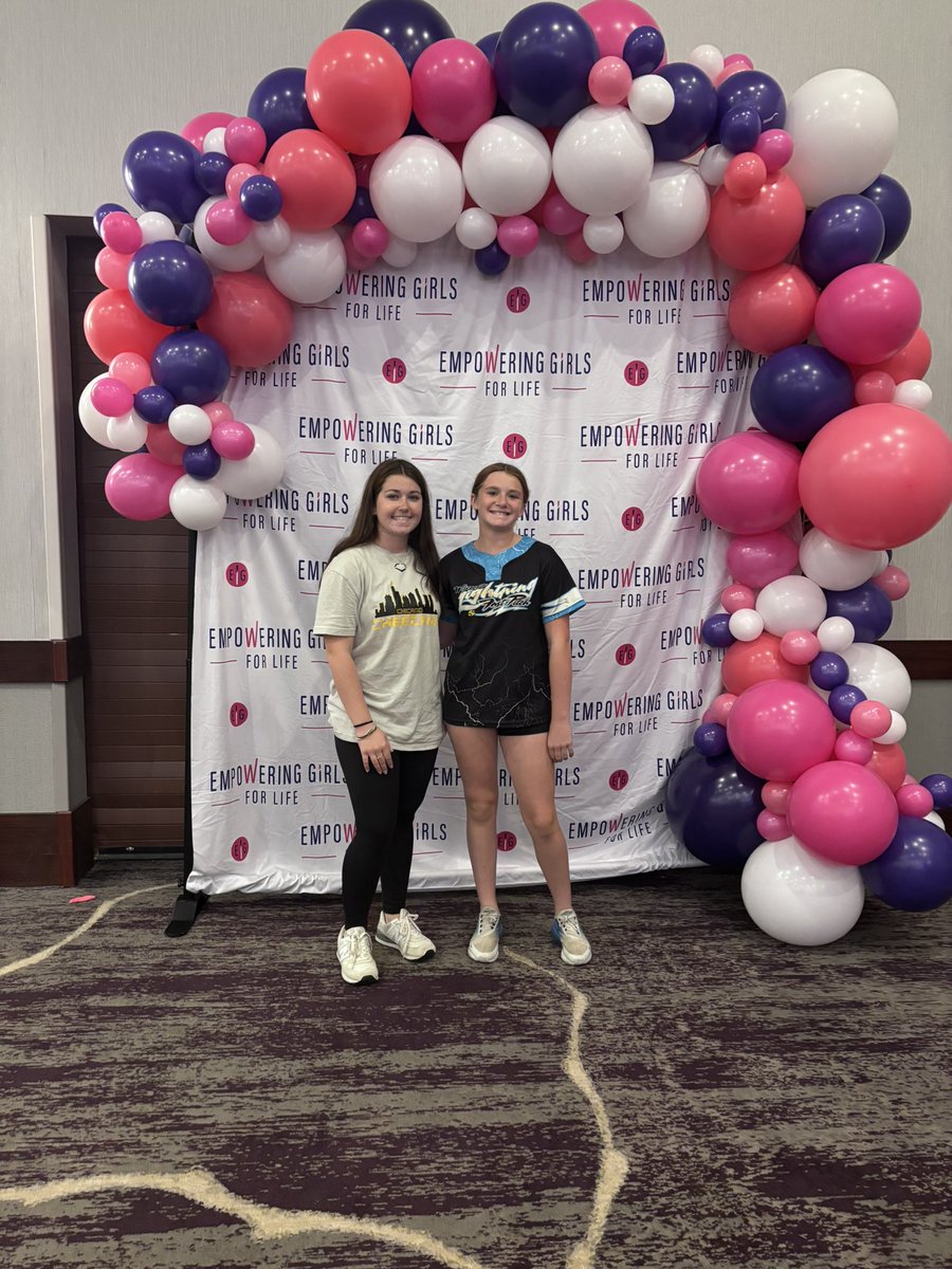 Swiedman95's tweet photo. Had so much fun today learning about girls empowerment and mindset growth from some of the best! Thank you to everyone who helped make this possible!
@joshbaer24 @CheetahsSimmons @CoachElCooper @UCLASoftball @NUSBcats @PennStateSB @umichsoftball @FSU_Softball @GirlsPower4Life https://t.co/MYMdfV0mox