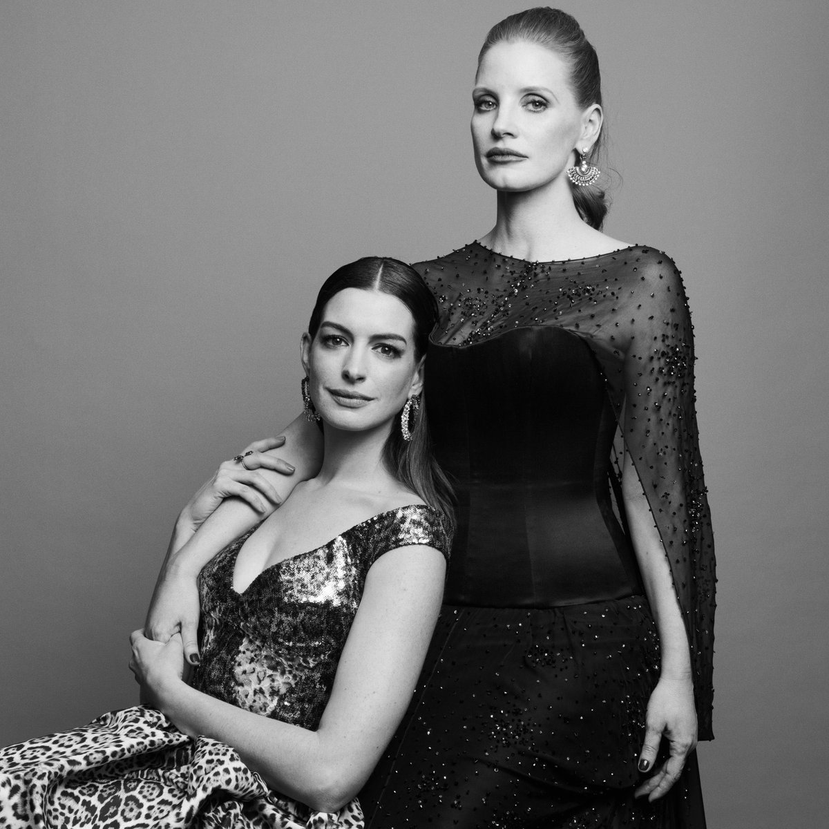 tinychastain's tweet photo. wedding photos 💗💗 https://t.co/6U6p9EmSjU