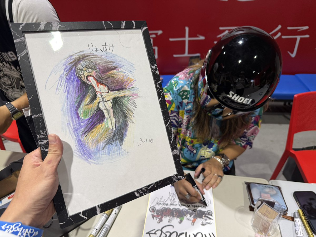 zvgtmrf's tweet photo. 例の絵ももらいました https://t.co/whdmce6QRo