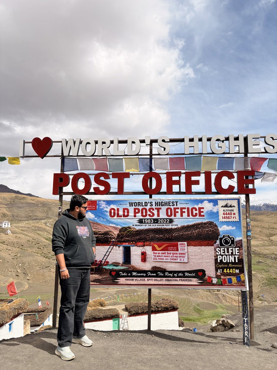 thisisnikhils's tweet photo. 📮 Mailing memories from the world’s highest post office! 🏔️✨
Hikkim, Spiti Valley — where every postcard carries a piece of the mountains. ❤️

#Hikkim #WorldsHighestPostOffice https://t.co/Bf2eL5s0tJ