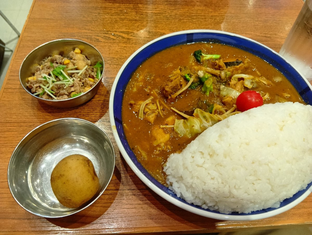 pontneuf2's tweet photo. お昼は安定のエチオピア https://t.co/PrDHAGGpiw