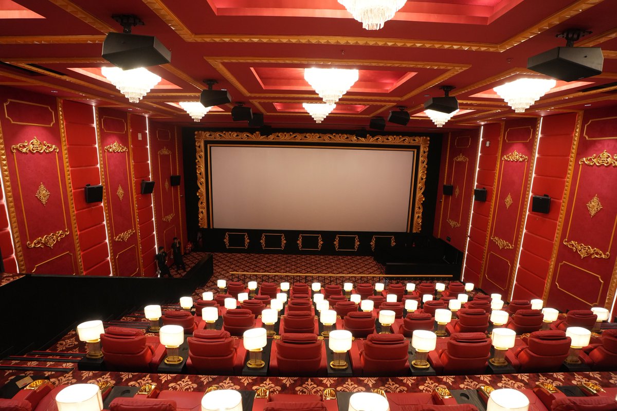 taran_adarsh's tweet photo. While in #Bengaluru yesterday for the grand #ToxicTrailer launch, I was given a tour of the plush #AMBCinemas by the theatre management.

A wonderful experience to see the venue up close and get a glimpse of the detailing that has gone into creating a truly premium theatrical experience.

#AMBBengaluru