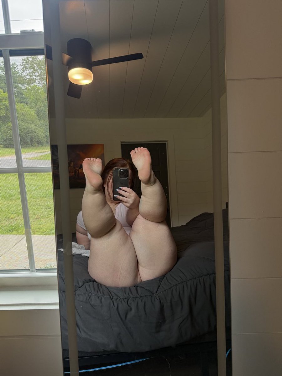 Tinypixie0 tweet picture