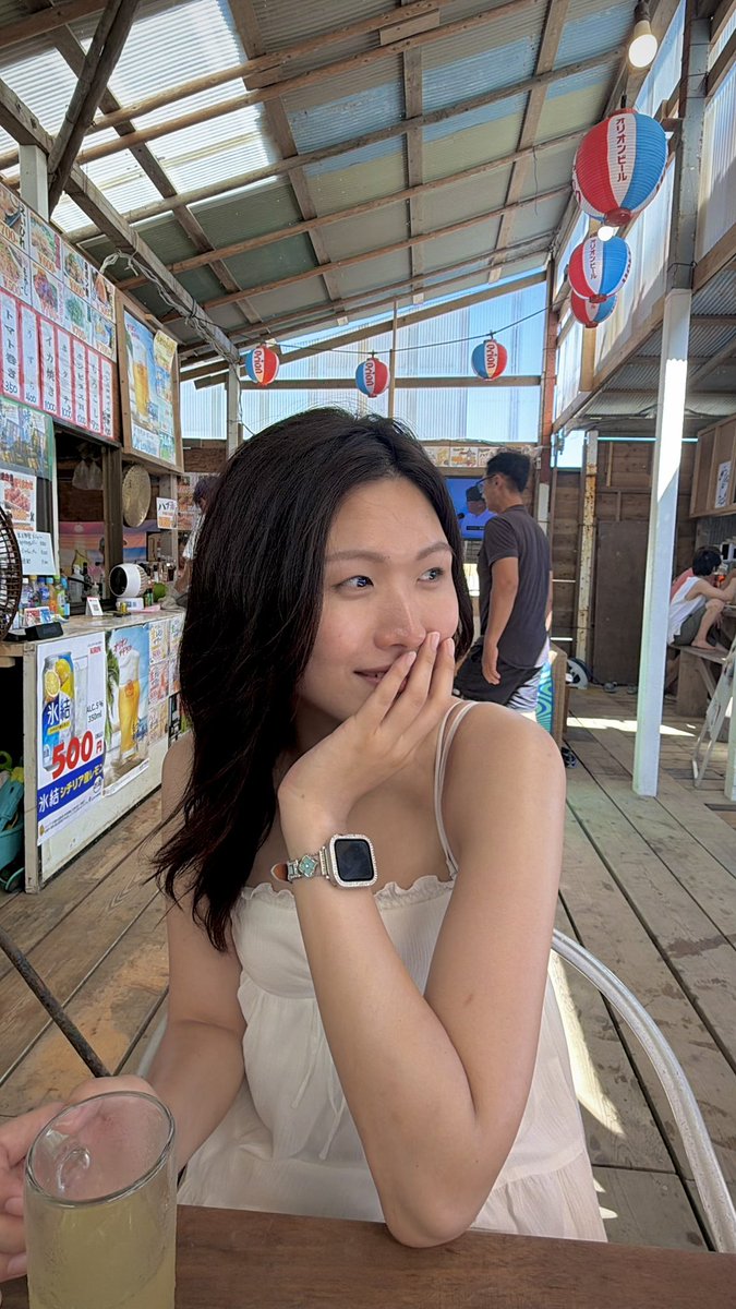 kaed_aily's tweet photo. 夏満喫バカ女
#ニューハーフ #トランスジェンダー https://t.co/YlBYDqFIxM