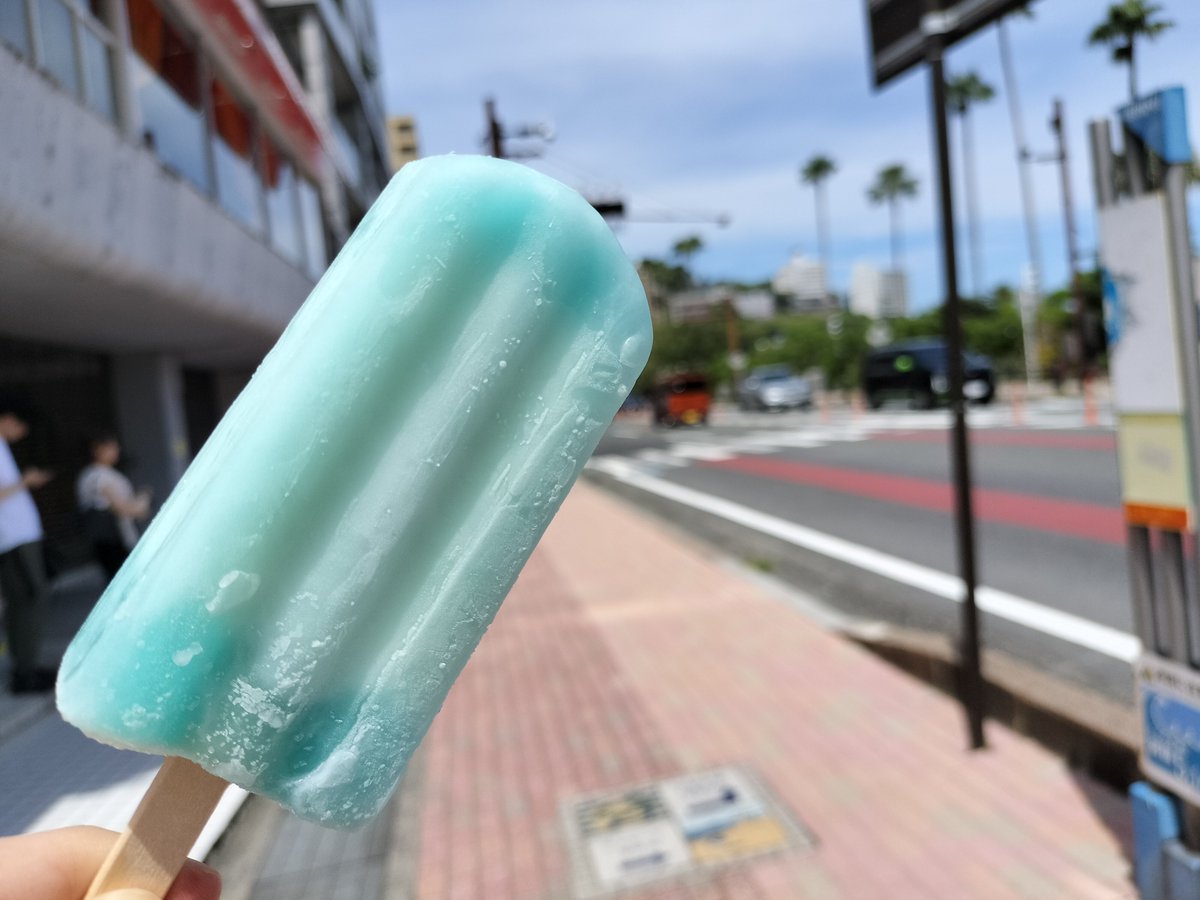 No11ZENON's tweet photo. 夏を行なっている https://t.co/EonRlWufEP