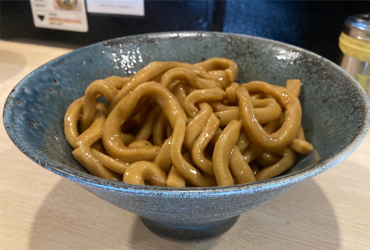 menya6tousei's tweet photo. あぶらそば　ハードコア　

記帳開始。

※食べ慣れている人向けです

※柔らかめ　不可

※クレーム等は一切受け付けません

※自己責任です

※数に限りがこざいますので、売り切れあります

※ハードコアです。 https://t.co/oDeDd3ILDj