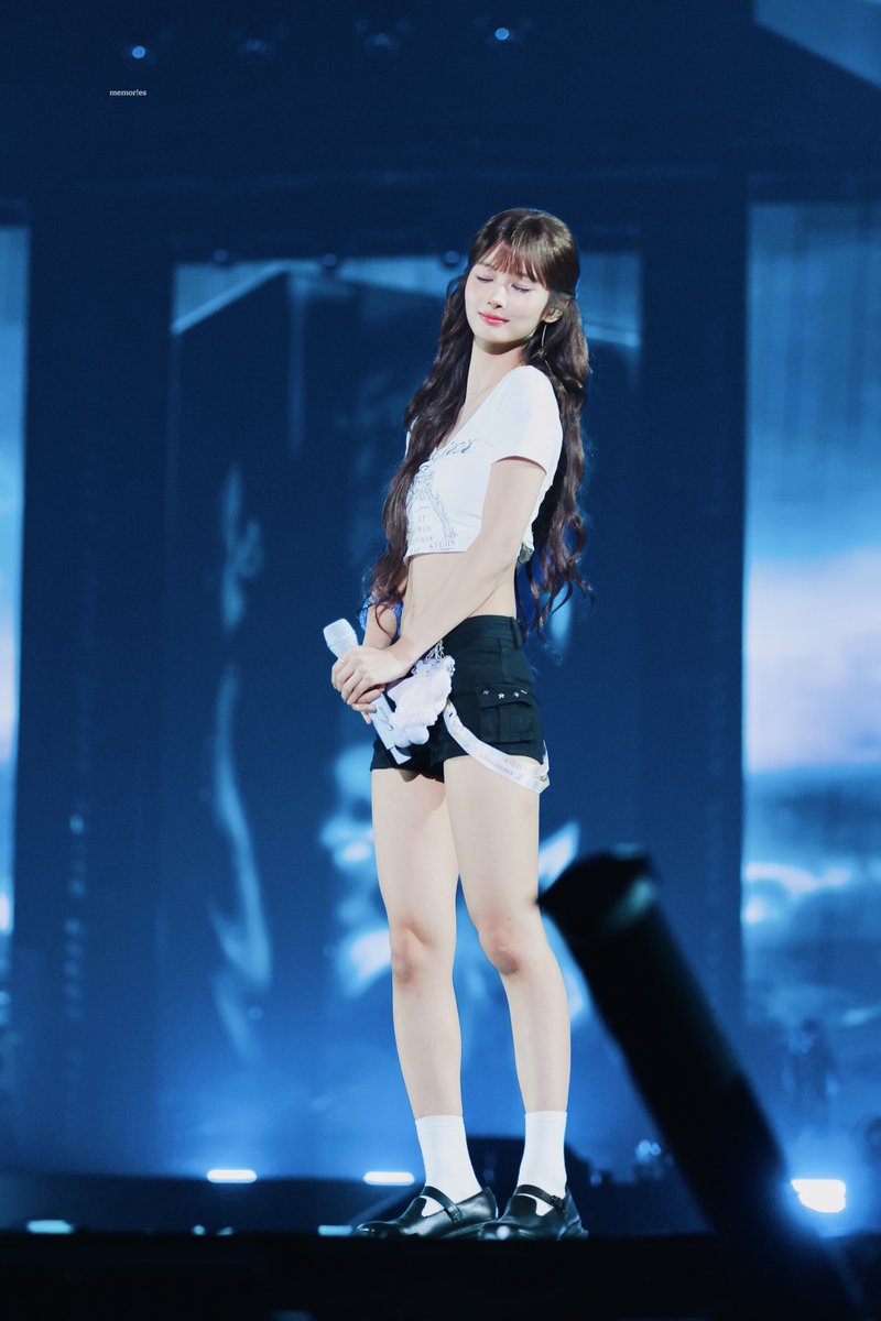 memories126_'s tweet photo. 260808

#NMIXX #엔믹스
#설윤 #SULLYOON https://t.co/05PEDqjXpe