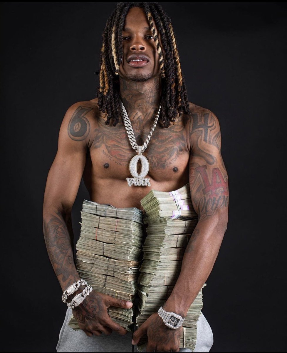 MunnaGangOblock's tweet photo. Happy Birthday Grandson it's our birthday @KingVonFrmdaWic https://t.co/hK0W2hD7Ob