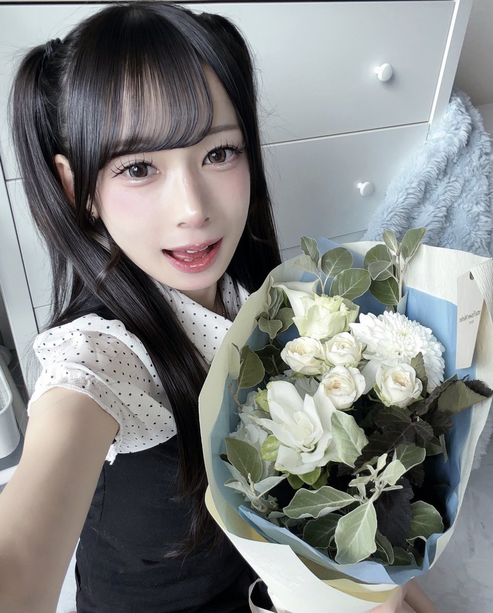 melonyan__0's tweet photo. みんなに言ってるすきと君に言ってる好きは違うの気づいてよ https://t.co/knT8ev4kcP