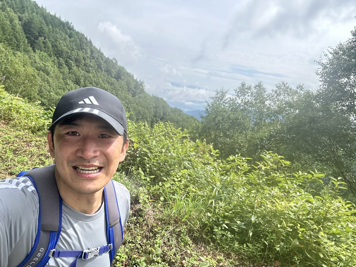 ymmthrk15's tweet photo. 初めての鉢盛山登山マラソンに参加しました！
なんとか完走できました。。
登山マラソン恐るべし。
完走後はたくさんの参加賞いただきました！
ありがとうございました😭

#大自然　#絶景　#サイコウ https://t.co/CecIw23q4y
