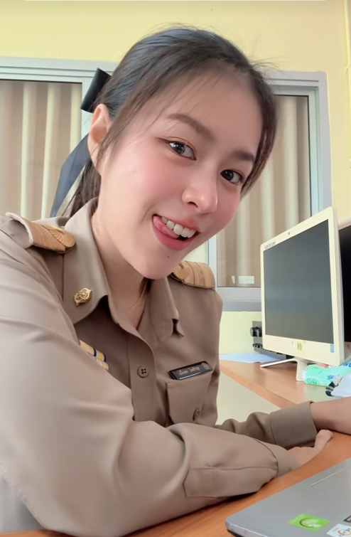 AkashMuthal19's tweet photo. มุกอาจไม่ค่อยฮา แต่หน้าตาเราทดแทนได้ https://t.co/UxawcIBTfY