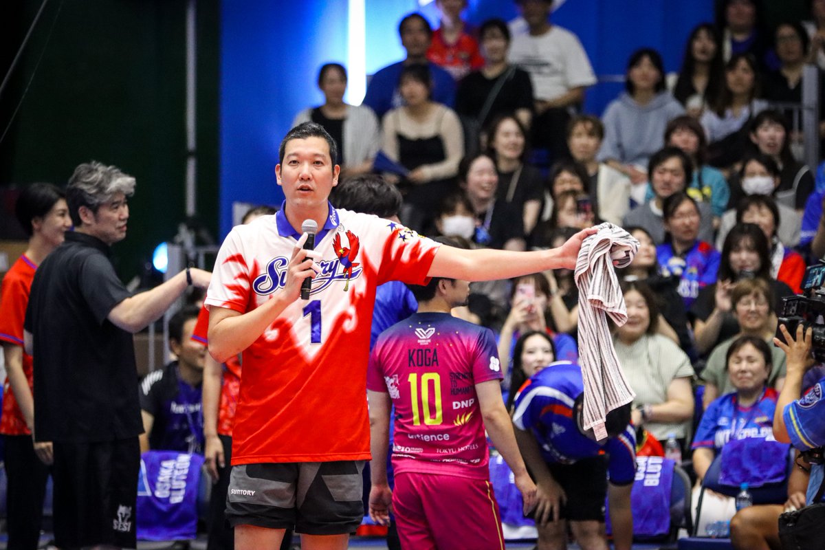 toray_i's tweet photo. 解説員山村宏太「えー、皆さんお分かりの通り、今永野選手が挑発してきています」
#GORILASTMATCH https://t.co/hRo61ZHh62