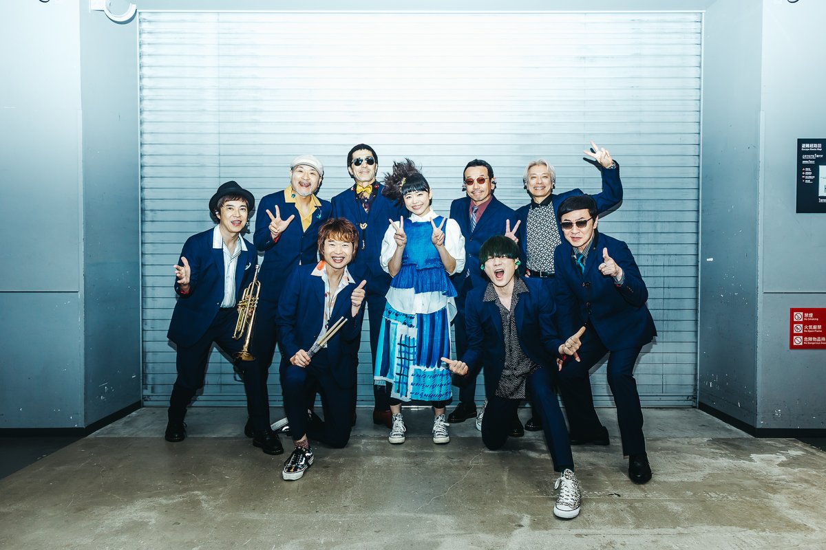 tokyoskaj's tweet photo. 🎪VerSus Carnival🎪
8/7(金)@ Zepp Haneda

#上原ひろみ さんをゲストにお迎え✨
本編からアンコールまでがっつり
ご一緒させていただきました！
リハーサルから本番まで
本当に夢のような時間で終演後も
余韻に浸りまくりなメンバーでした❤️‍🔥

🎹スキャラバン
🎹Cantina band
🎹Finger Tips
🎹Yes！スカパRamen!!
🎹君と僕(沖60thスペシャル)
🎹Return of Kung-Fu World Champion
🎹水琴窟
🎹美しく燃える森
🎹Paradise Has No Border

📸勝永裕介
@yuusuke_ddl
#スカパラ