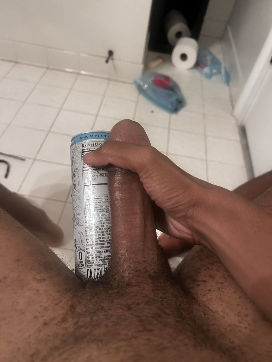 HealSplease's tweet photo. What do yall think #bigcock #bbc #nsfwtwtًً #abs https://t.co/7sqgcynv55