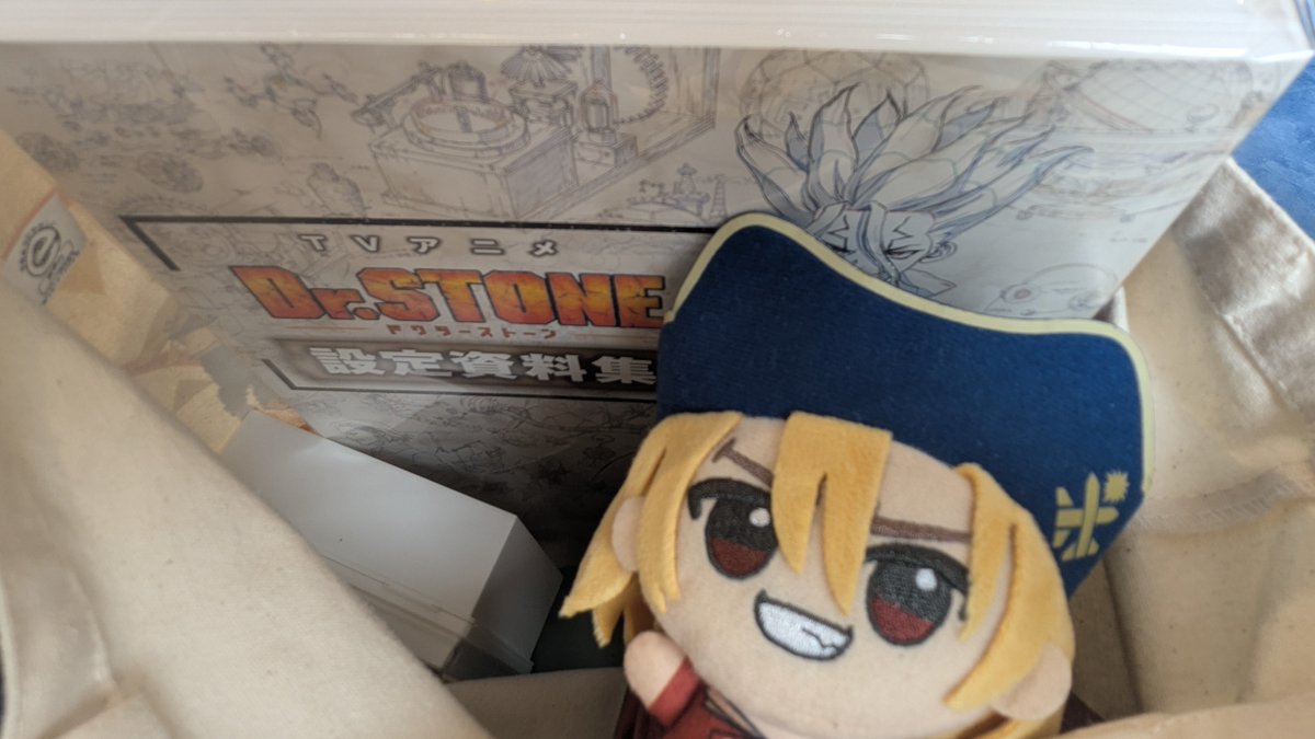 azuki57's tweet photo. アニメイトにまだあったよ、来週東京でお金使うのに買ってしまったよ💸 ͗ ͗💦 https://t.co/sEw3v3nxPt