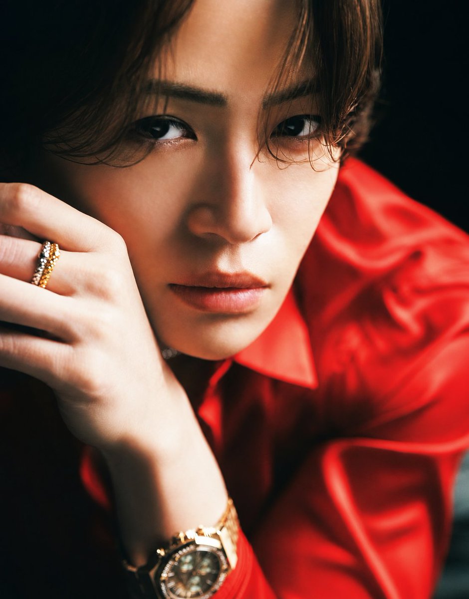 fan_timelesz_jp's tweet photo. 🚨【速報📖】

8月17日発売『美ST 10月号 増刊 Special Edition』
菊池風磨が『美ST』初表紙を飾ります✨

記念すべき初表紙を、ぜひ発売前にチェックしてください！

▼ご予約はこちら
https://t.co/5vc3zKNK8u

#菊池風磨 #timelesz https://t.co/oa6InkXoj1