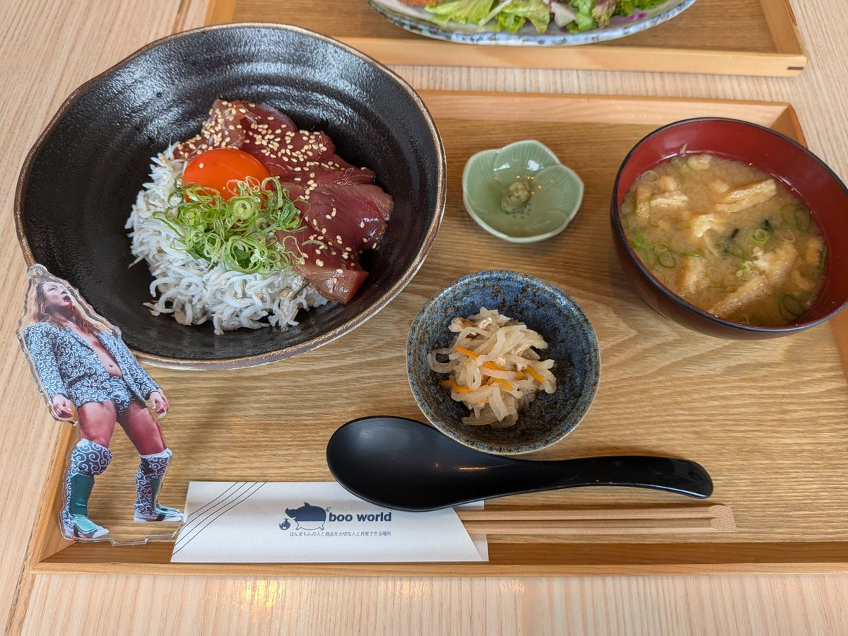 misakiCYT's tweet photo. 新大阪駅に来て、ヤナケンブーさんに寄らないという選択肢は無いよね！ https://t.co/K5mmisYs2M