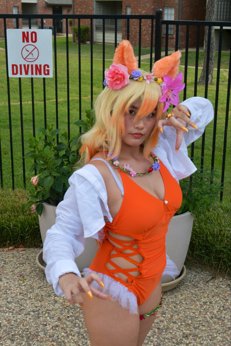 haru_gg_'s tweet photo. I also never posted this I think. If I did i couldn’t find it… Coastal Kumiho ver 2
#cosplay
#whitefox 
#MarvelRivalsㅤ https://t.co/GqOeF01fKO