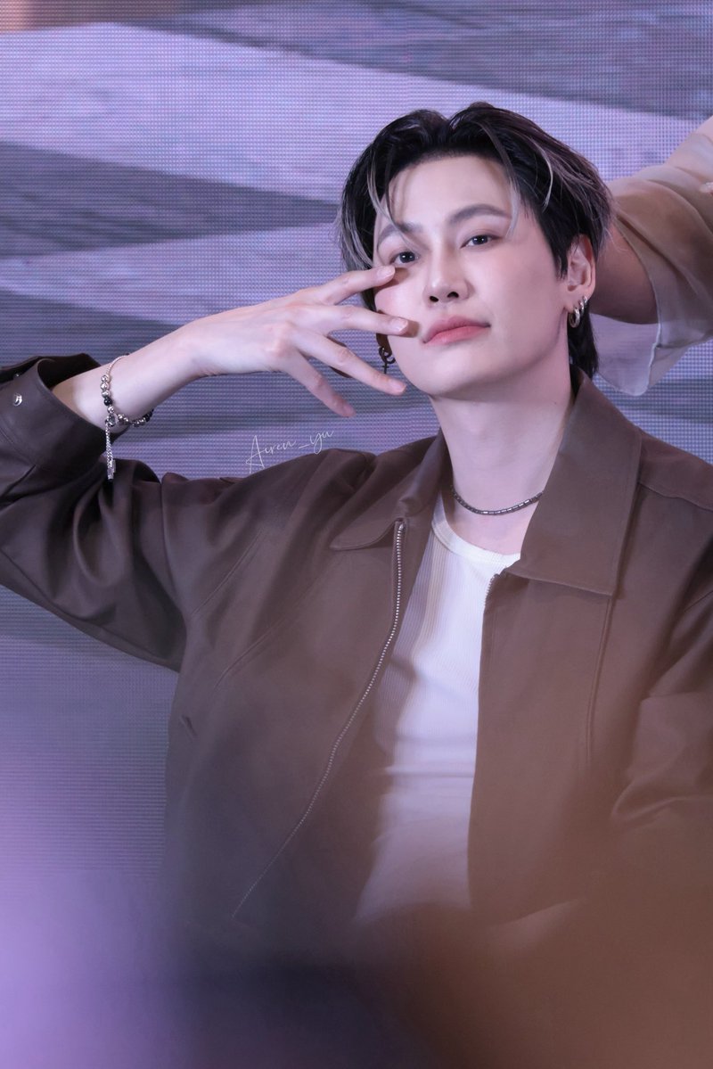 ai_taoman's tweet photo. 20260808 GMMTV Fan Fest Macau | bounprem

รอยยิ้มของ P'boun สามารถรักษาทุกอย่างได้จริงๆ🥹🥹

 #GMMTVFanfestInMacau2026
#bounprem #boun #prem 
@bb0un https://t.co/5KCTuAWwxY