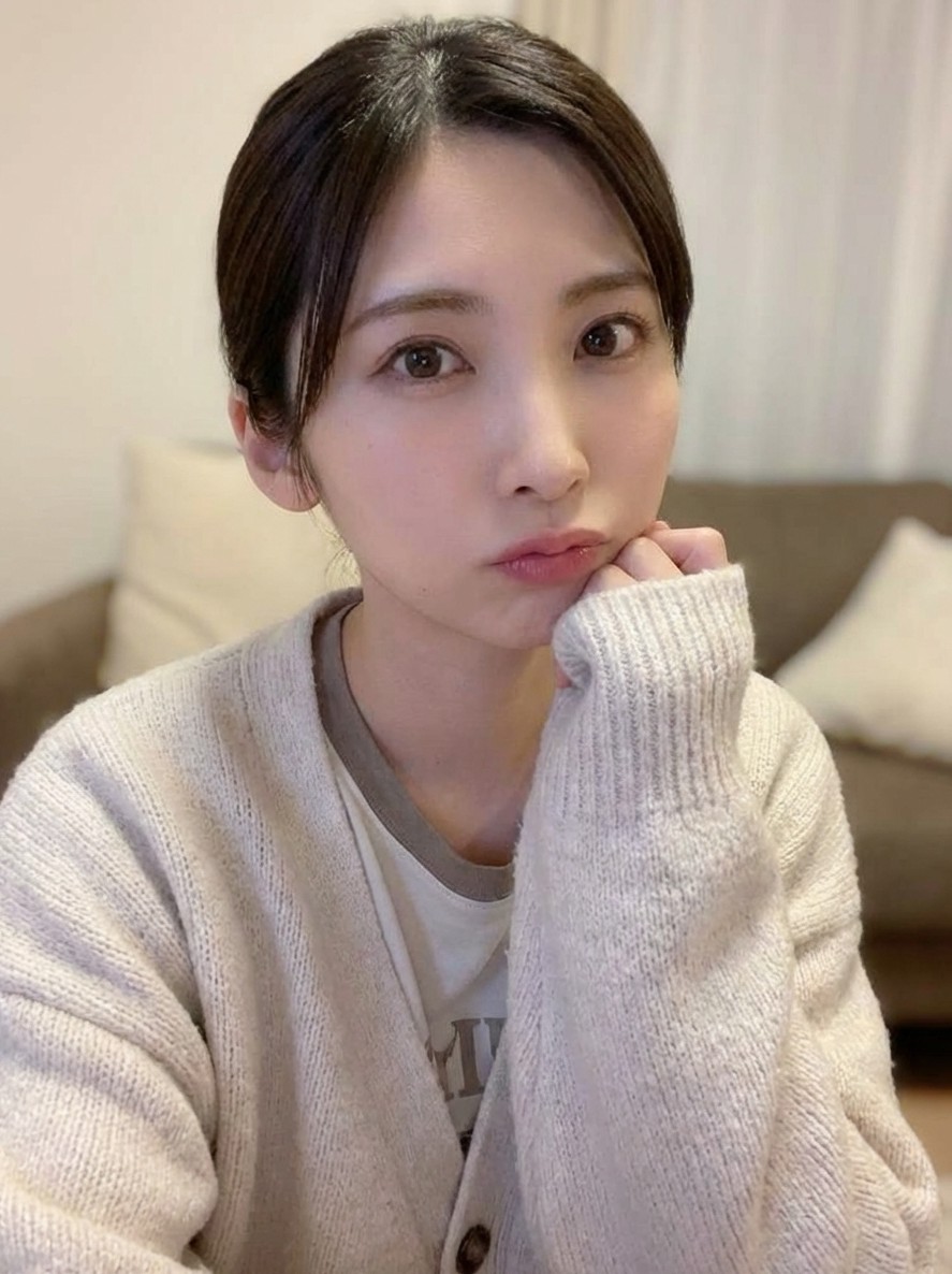 Paramji45127735's tweet photo. もう！こんな看護師を優しく慰めてください😭
ガチで私ほんっっっっっっとに甘えちゃうかもだけどʕ•ᴥ•ʔ、、、、、
立候補ください、既婚でもおじさんでもいいです。
♡してくれた人は特別ですよ？🥺 https://t.co/a5j40FZoCc