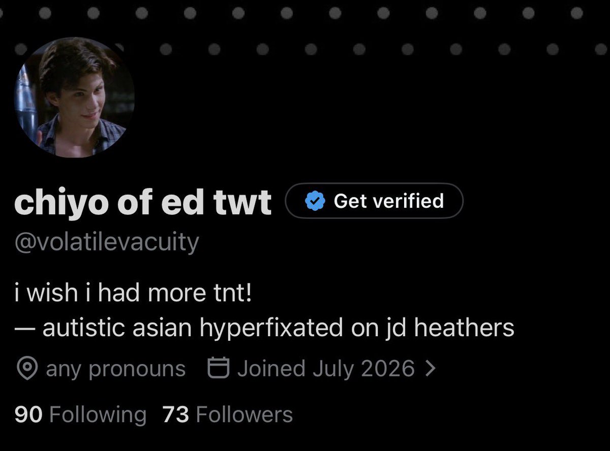 volatilevacuity's tweet photo. Happy 90 folllowimg🙂 https://t.co/NNcCUyonsG