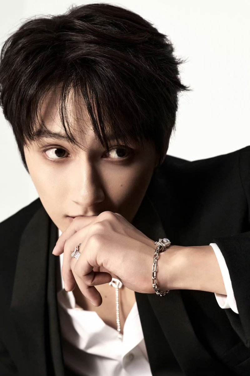 8RohaX_'s tweet photo. DAMN WEN JUNHUİ https://t.co/h3U0dLQU1a
