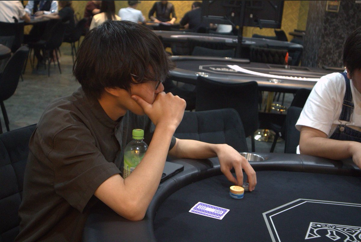 EXCEED_kgs's tweet photo. 【#09 TEXAS SPRINTER】現在3テーブル

それぞれの読み合いが繰り広げられています🔥

まだまだ参加者募集中です🔥
皆さまのご参加、会場でお待ちしております‼️

会場：アミューズメントカジノ＆バー million
#EXCEED2026夏 #PLAYERSPLUS #鹿児島ポーカー #ポーカートーナメント #テキサスホールデム https://t.co/8GcAIMUzOy