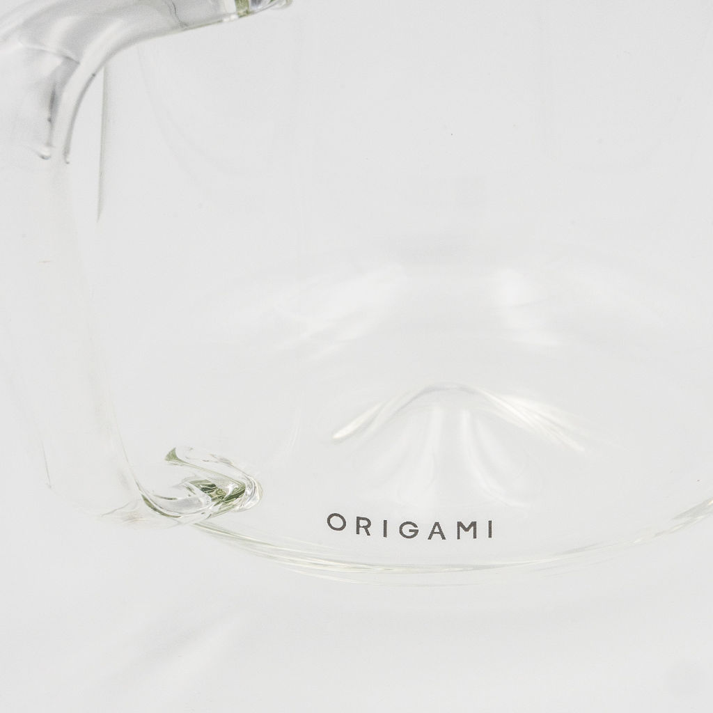 capecoffeebeans's tweet photo. Like a wine decanter, the Origami Aroma Server is engineered around sensory delivery 👃✨ Get one to easily swirl your brew & release delicate coffee aromas 🌿☕
https://t.co/hakHWbbt9W
#origamijapan #pourover #specialtycoffee https://t.co/YoLSq0agF6