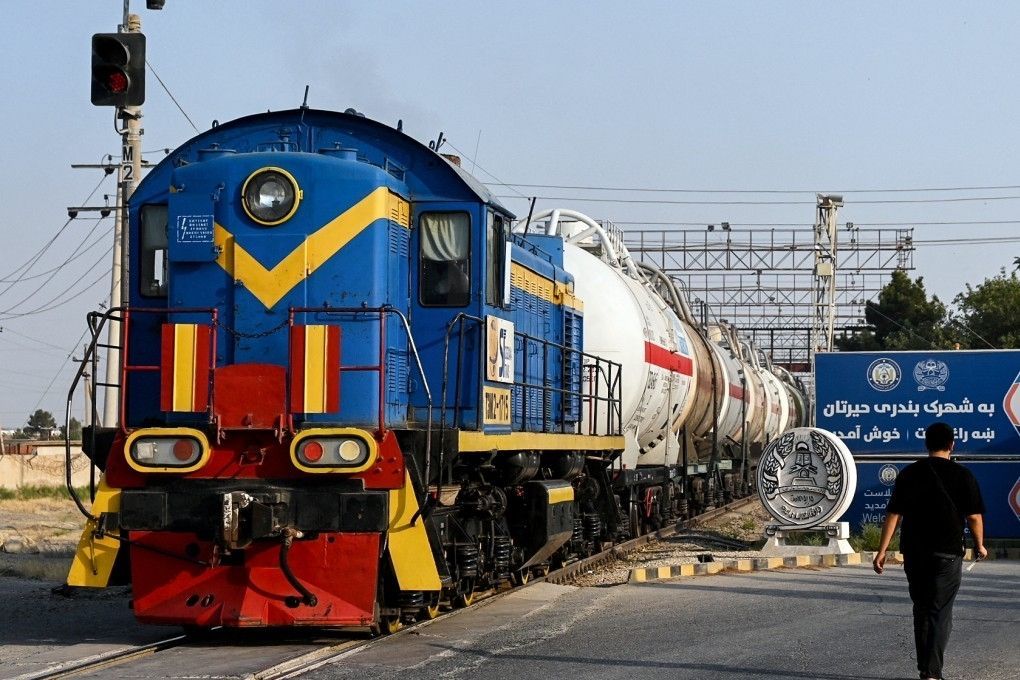 IndianTechGuide's tweet photo. 🚨 Russia proposes a direct railway link to India via Turkmenistan, Iran, Afghanistan. https://t.co/CInRodopvv