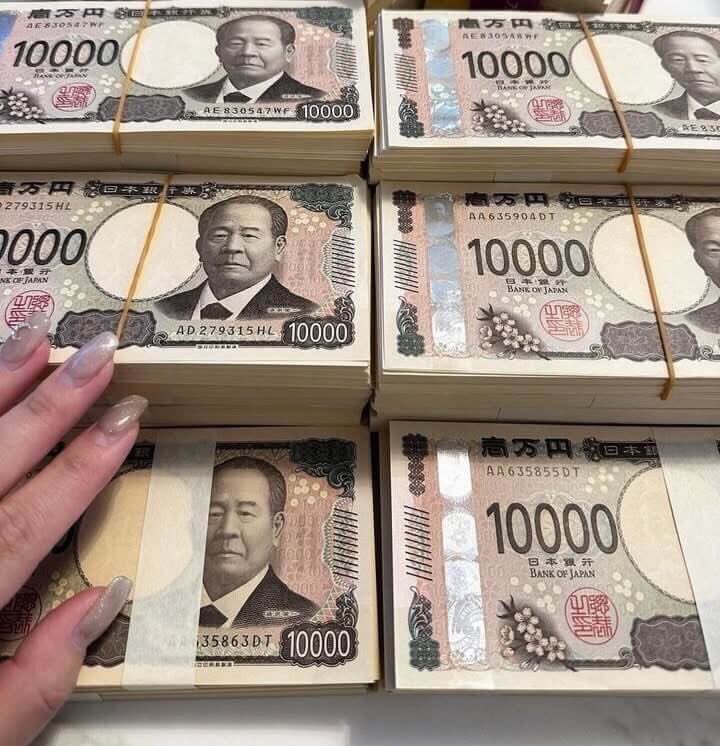 hitom_01_'s tweet photo. ロレックスか現金どっちがいい？？

遠慮なく言ってください https://t.co/qSr4y5WApL