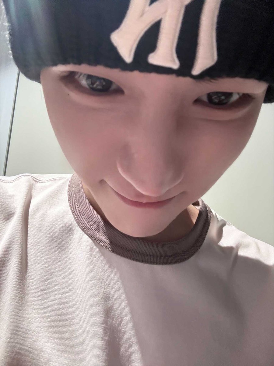 evezzb's tweet photo. 졍말 좋아하는 링햄이 … 🫳🏻🫳🏻 https://t.co/bqu8SANGYI