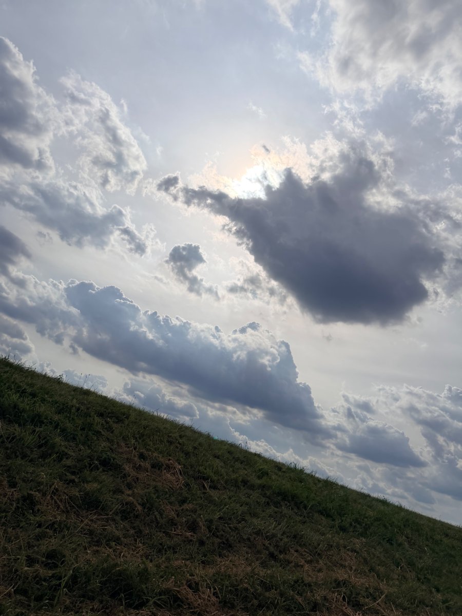 SAK_SAK_SAKUMA's tweet photo. 綺麗な空 https://t.co/piS2Jp01Tz