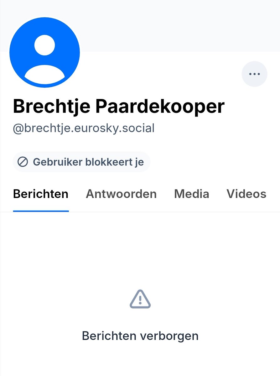 Flick1_'s tweet photo. Brechtje kan in ieder geval niet tegen de waarheid!

Brechtje is een antifa terrorist, al meer dan 20 lid van GroenLinks, gaza lover en dus een Joden haatster en boerenhaatster werkzaam bij het ministerie van Buitenlandse zaken volgens LinkedIn. 

We hadden natuurlijk ook nooit verwacht dat jij achter de A12 bezetting van XR zou staan, Brechtje

Je kunt me wel blokkeren, Brechtje: we zien toch wel welke hatelijke onzin je allemaal schrijft!